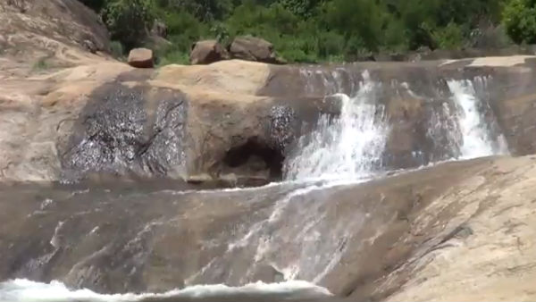 police ban visiting sathuragiri hill temple due to floods police ban visiting sathuragiri hill temple due to floods
