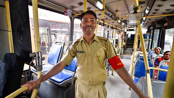 மறுக்கப்படுகிறது மறுக்கப்படுகிறது