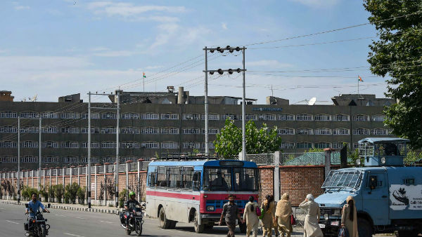 kashmir radio stations renamed as the all india radio kashmir radio stations renamed as the all india radio