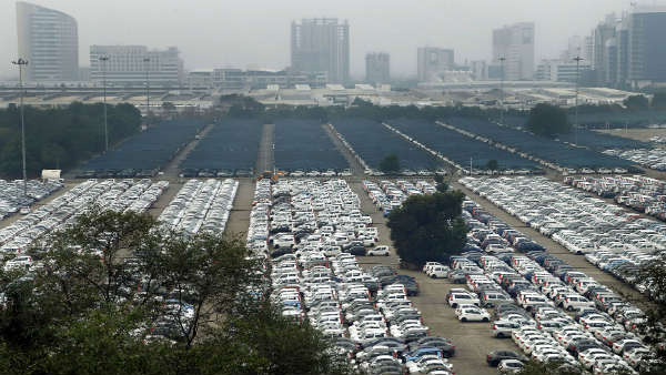 நடுத்தர கார்கள் 