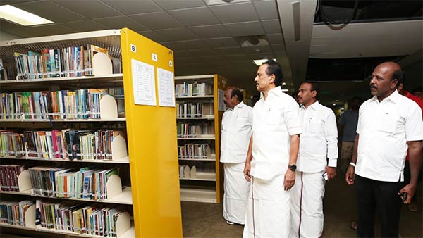 ஸ்டாலின் பார்வையிட்டார் 