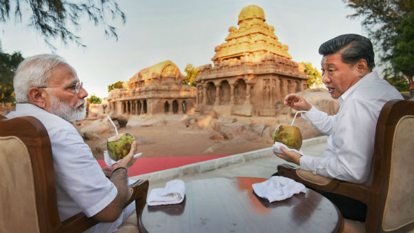 இளநீர் குடித்தனர் இளநீர் குடித்தனர்
