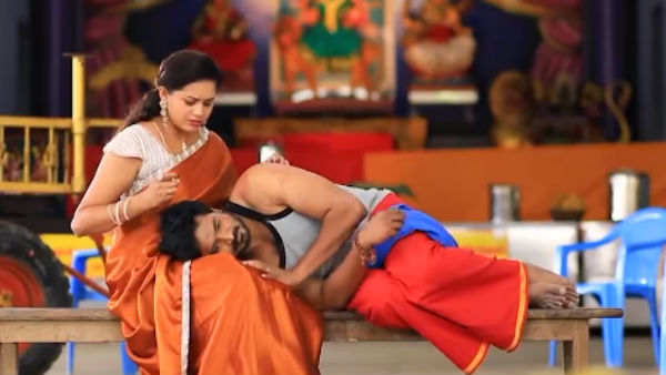 மடியில் மாயன் 