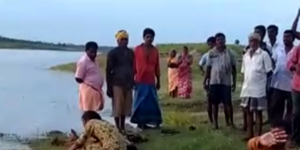 தியேட்டரில் சினிமா 