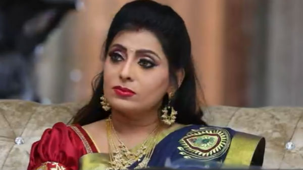 அம்மா ஏத்துக்குவாங்களான்னு 