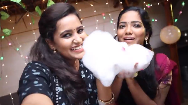 தேன்மொழியிடம் பேசி 