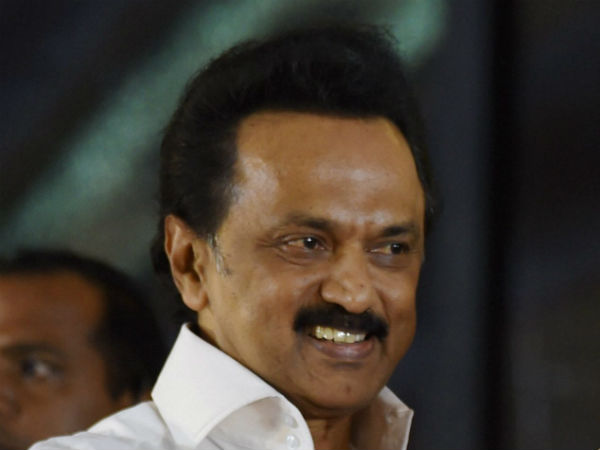 மக்களுக்கு செல்லும் மெசேஜ் 
