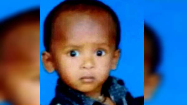 சுஜித்தை மீட்க பிரார்த்தனை 