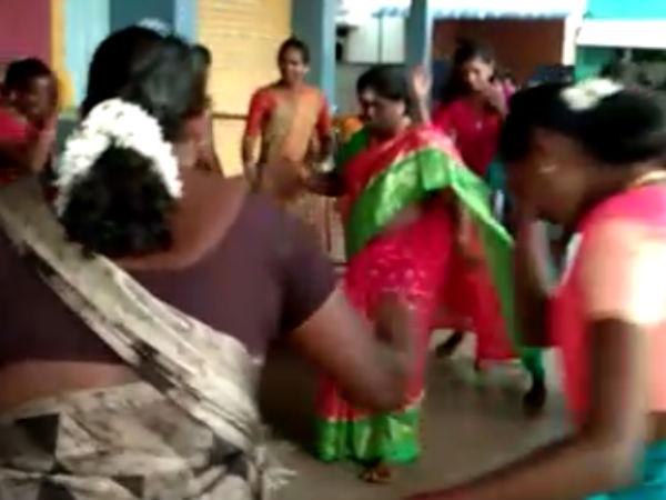 கோவிலுக்குள் கும்மி
