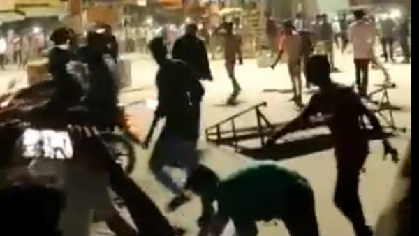 கலவரம் கலவரம்