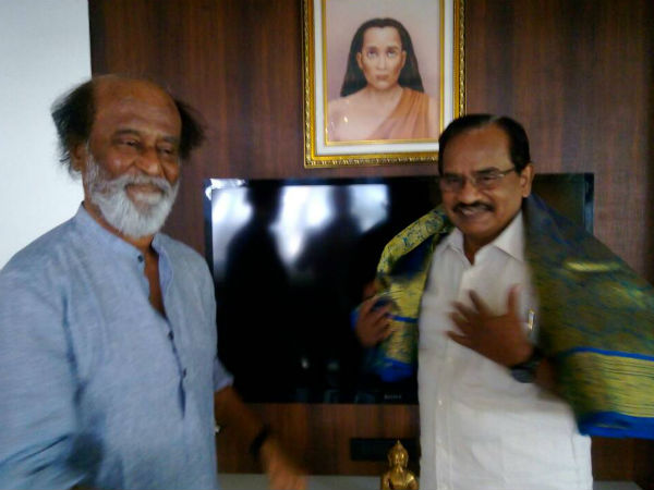 காவி சாயம் 