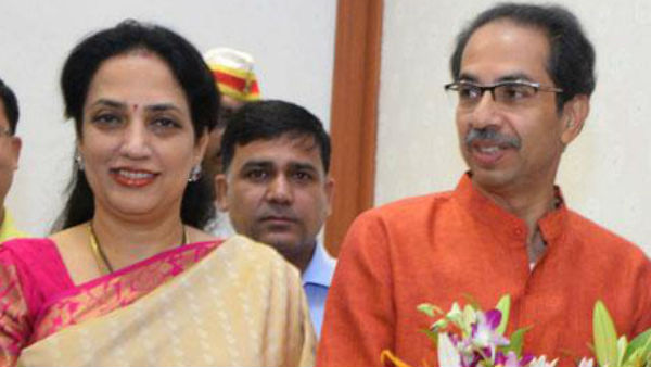 தாக்கரே மனைவி 