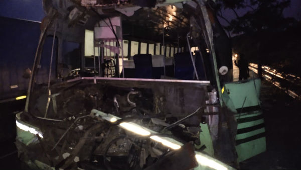 A Government bus which plies from Andhra to Chennai meet with an accident near Chennai Padi bridge A Government bus which plies from Andhra to Chennai meet with an accident near Chennai Padi bridge