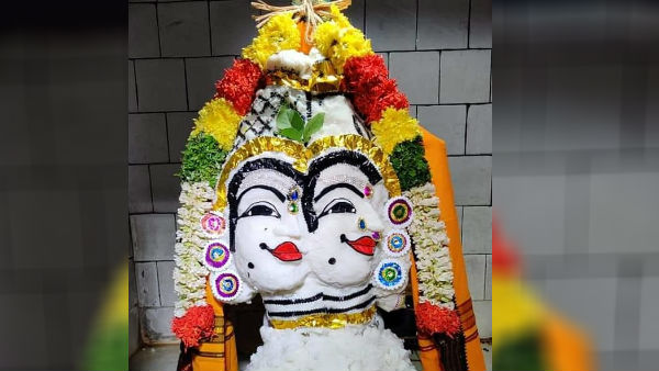 கபிலேஸ்வர மூர்த்திக்கு அபிஷேகம்