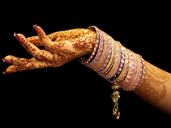 கை வளையல் முக்கியம்