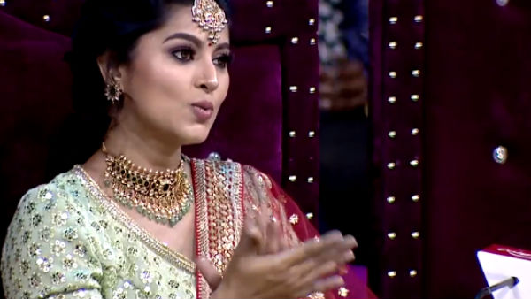 சிநேகா, பிரியா ராமன், பூஜா 