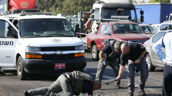 மாலை மாலை