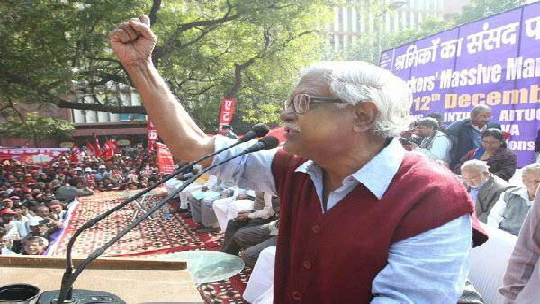 2ஜி விவகாரத்தில் வெளுத்து கட்டியவர் 