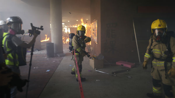 மருத்துவமனையில் சிகிச்சை 