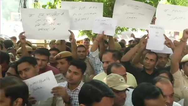 பதாகைகள் 