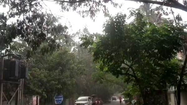 லேசான மழை 