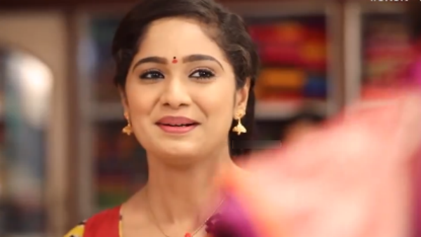 அப்படி ஒரு ஈர்ப்பு அப்படி ஒரு ஈர்ப்பு