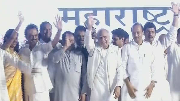 ஸ்டாலின் கலந்து கொண்டார் 