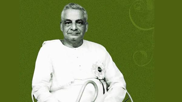  களத்தில் நேசமணி