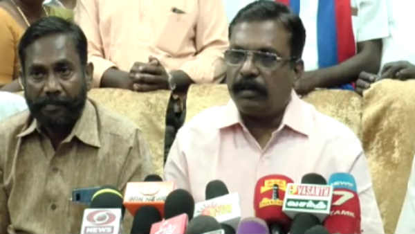 பொதுமக்கள் 