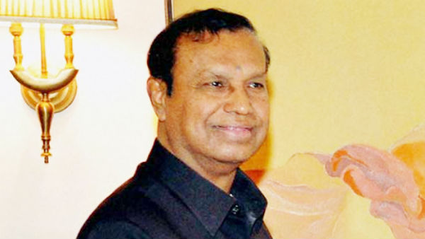 ஈழத்தில் தமிழர்களை நசுக்கும் சூழல் 