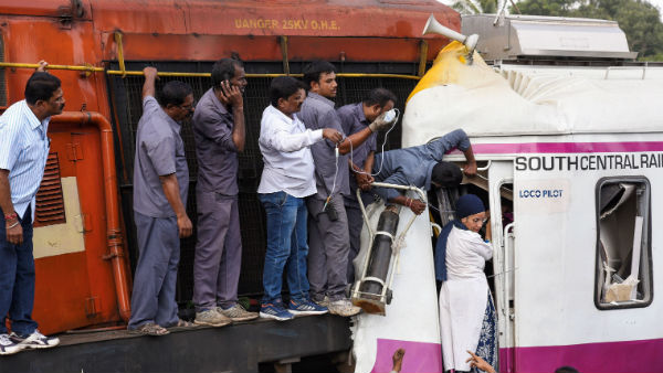 காயம் அடைந்தனர் 