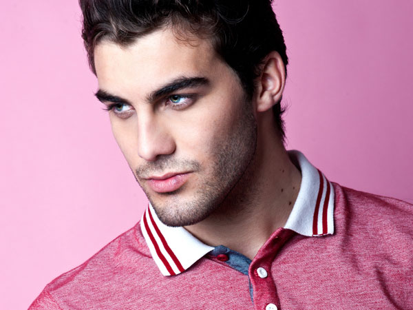 புகழ் கொடுக்கும் கண்கள் 