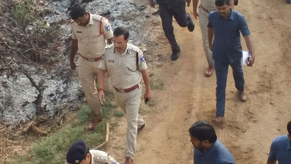 துப்பாக்கி பறிப்பு துப்பாக்கி பறிப்பு