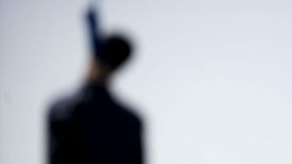 பாதிக்கப்பட்டவர்களுக்கு பாதிக்கப்பட்டவர்களுக்கு