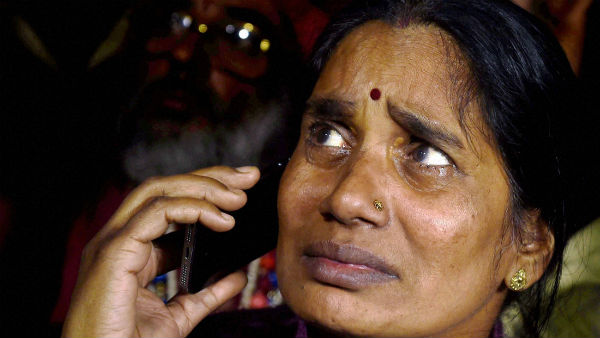 சட்டத்திற்குட்பட்டவர்கள் 