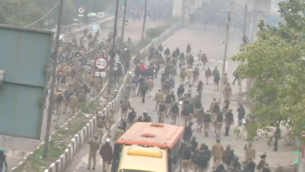 பேருந்துகள் பேருந்துகள்