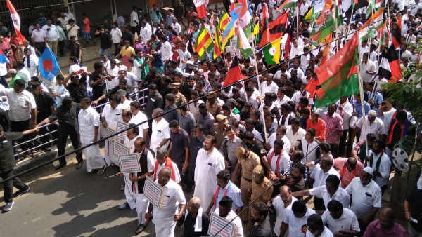 ''போர் அணி'' 