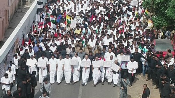  சாரை சாரையாக