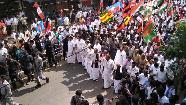 4 வரிசைகள் 