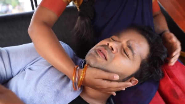 சும்மா பொம்மையா 