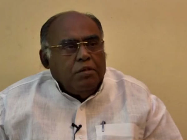 ஜெயலலிதா நீக்கினார் 