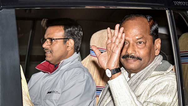 15,000 வாக்குகளில் தோல்வி 