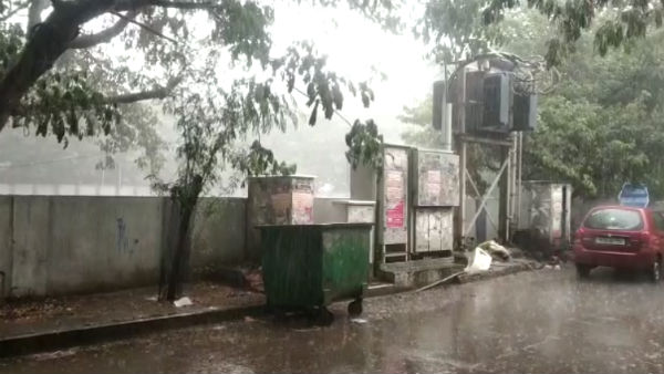 தண்ணீர் சூழ்ந்தது தண்ணீர் சூழ்ந்தது