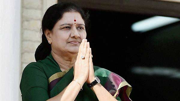 Sasikala will lead AIADMK, says SUbramanian Swamy 