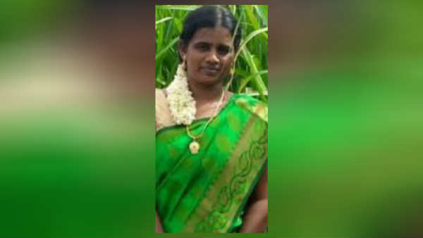 வலியால் கத்தினார் 