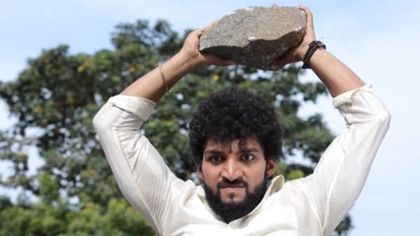 கதையில் கொஞ்சம் 