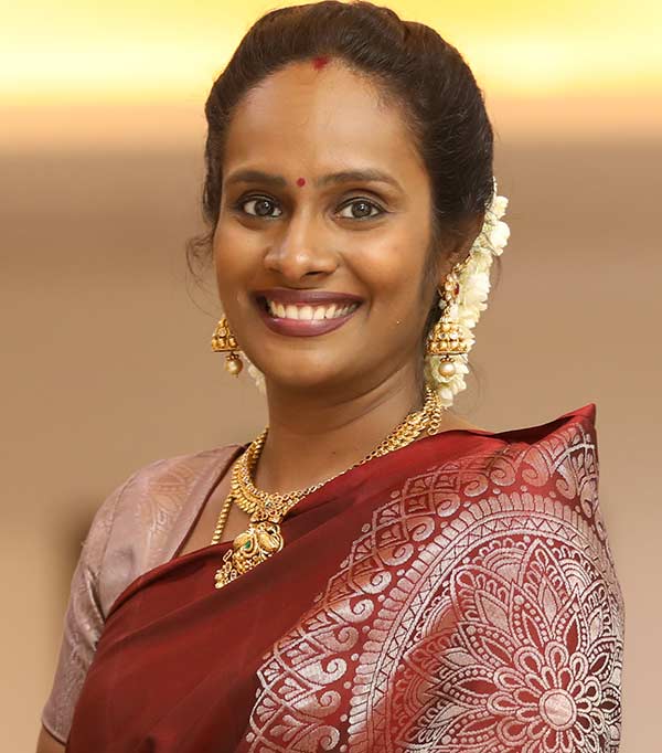 Vasanth & co giving offers for New Year sale 