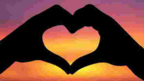 காதல் மலரும்