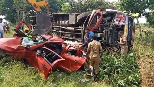 4 killed in Ulundurpet as Car hits Private bus 
