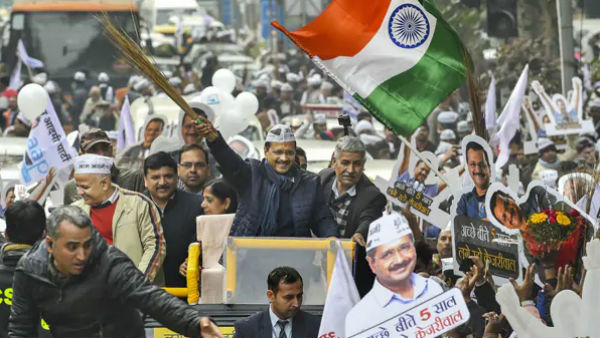 உற்சாக வரவேற்பு 